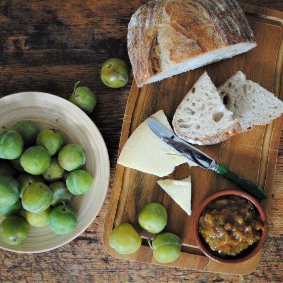 Teston Sourdough, cheese with Cobnut and Greengage Chutney